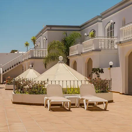 Mar- Select Adults Apartment